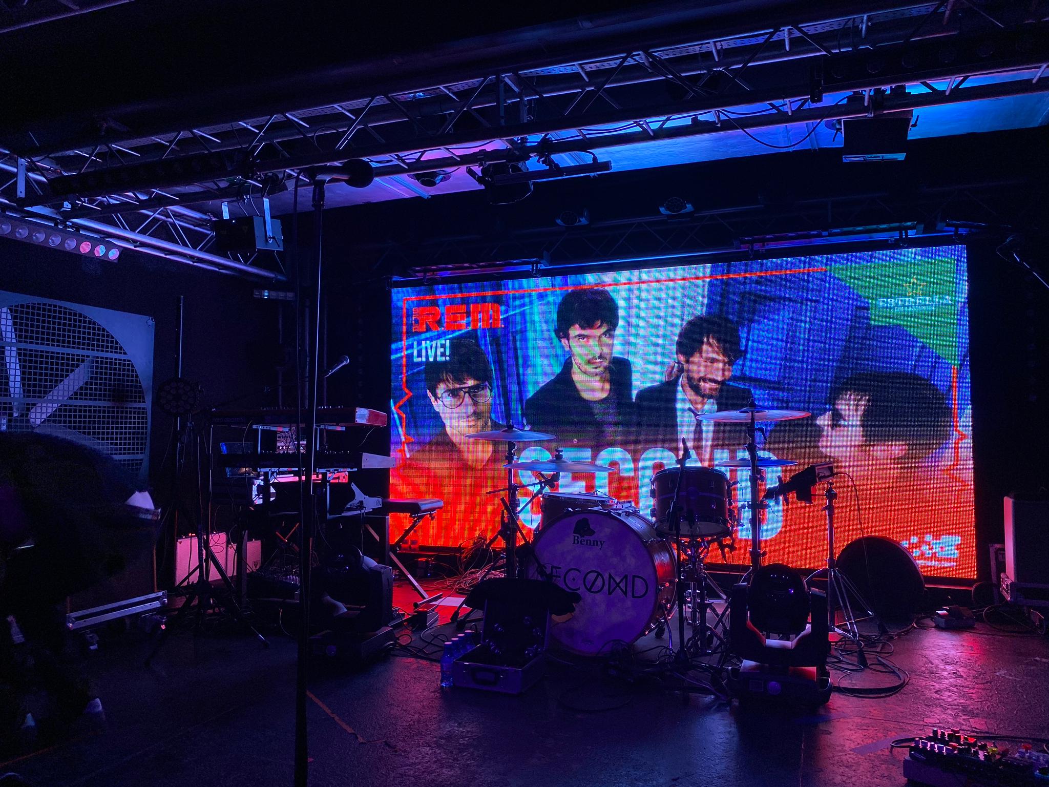 SECOND. GIRA FRACCIONES DE UN SEGUNDO SECOND. GIRA FRACCIONES DE UN SEGUNDO