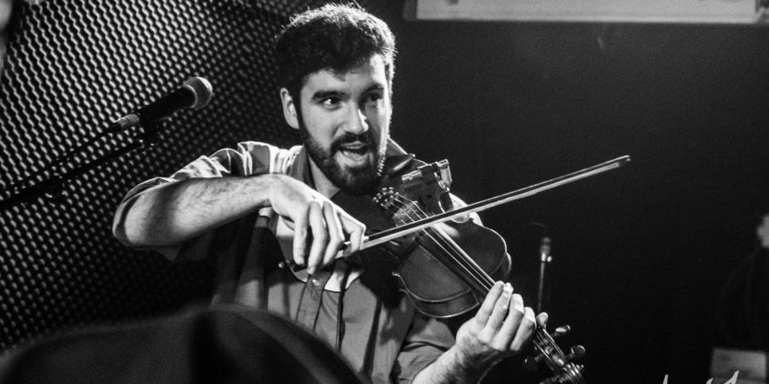 Crónica Badlands, Pipo & The Traveling Band