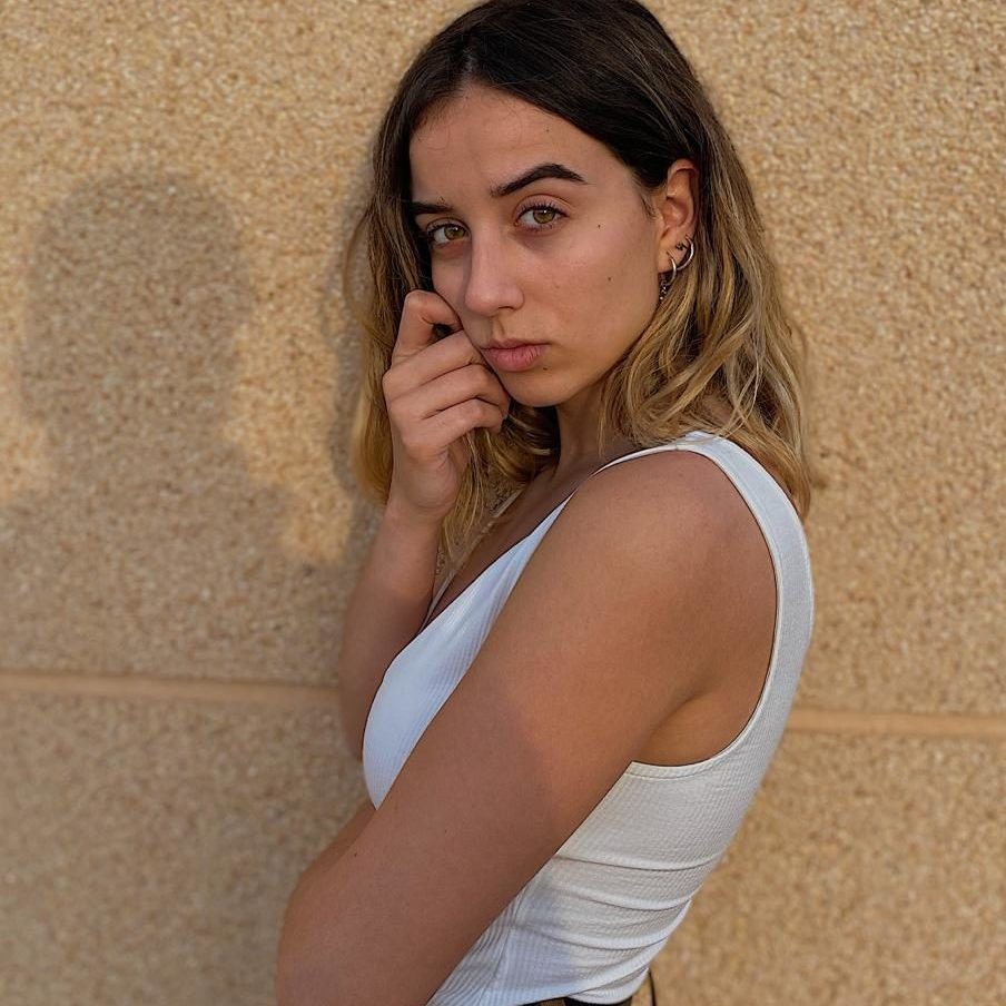 Laura Juarez Laura Juarez