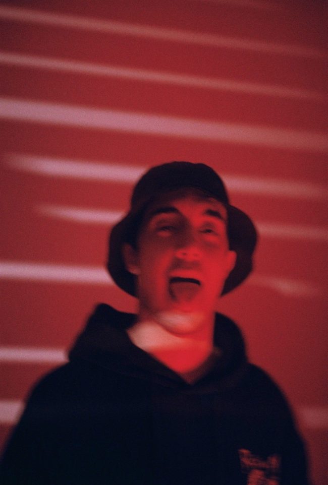 D3llano se atreve a sacar su primer álbum ‘SEEDS’ D3llano se atreve a sacar su primer álbum 'SEEDS'