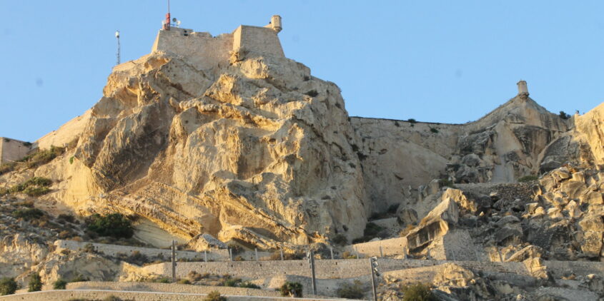castillo santa barbara