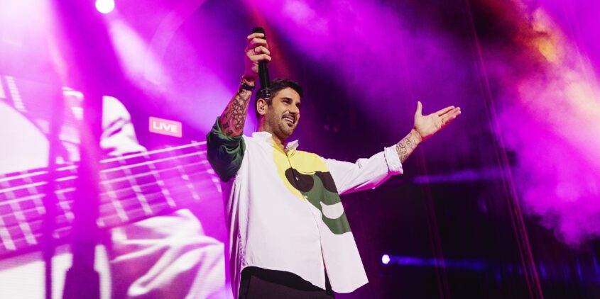 Melendi en la plaza de toros de Alicante