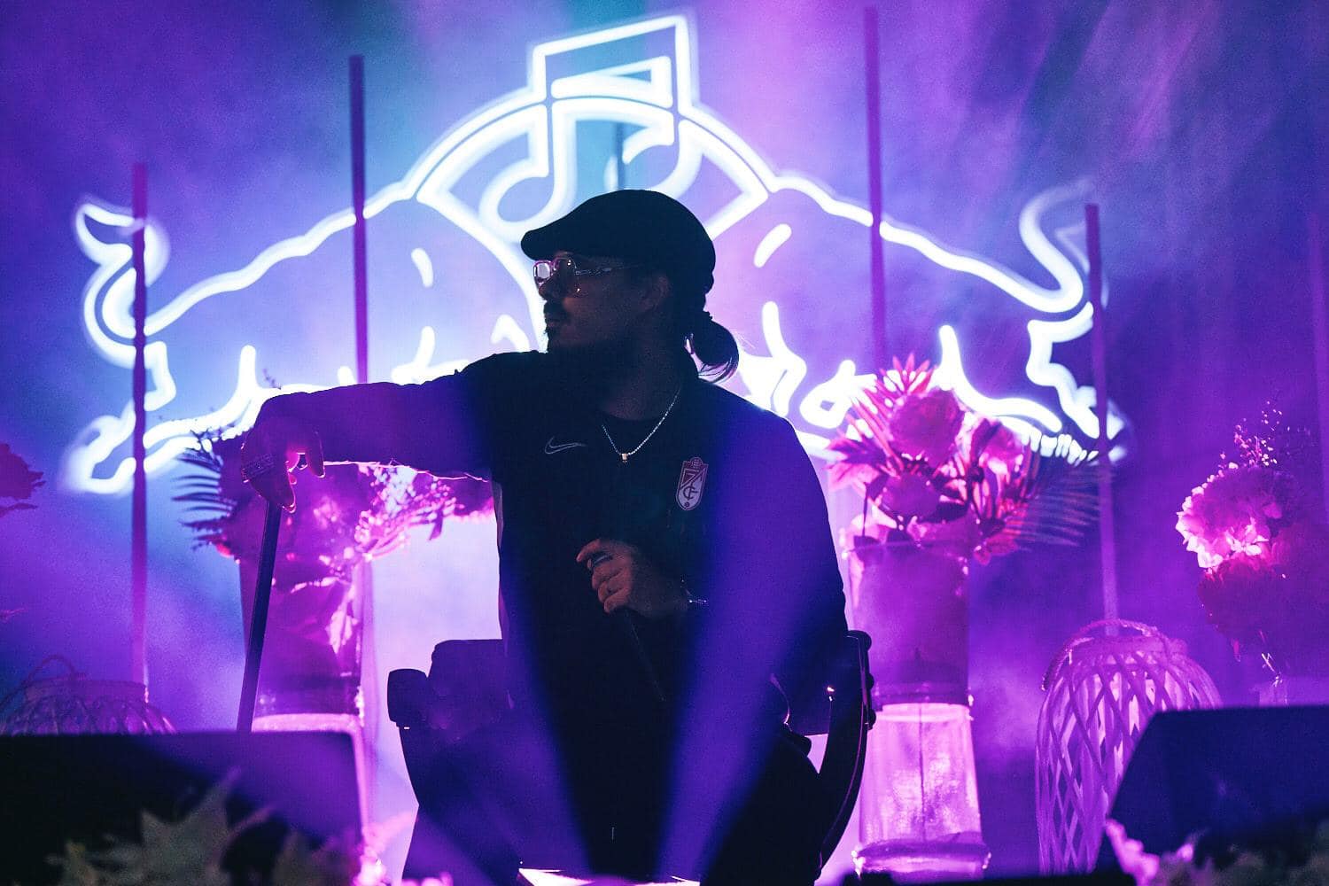 e97da162-1216-3cb7-d557-c60d44cc9b7a